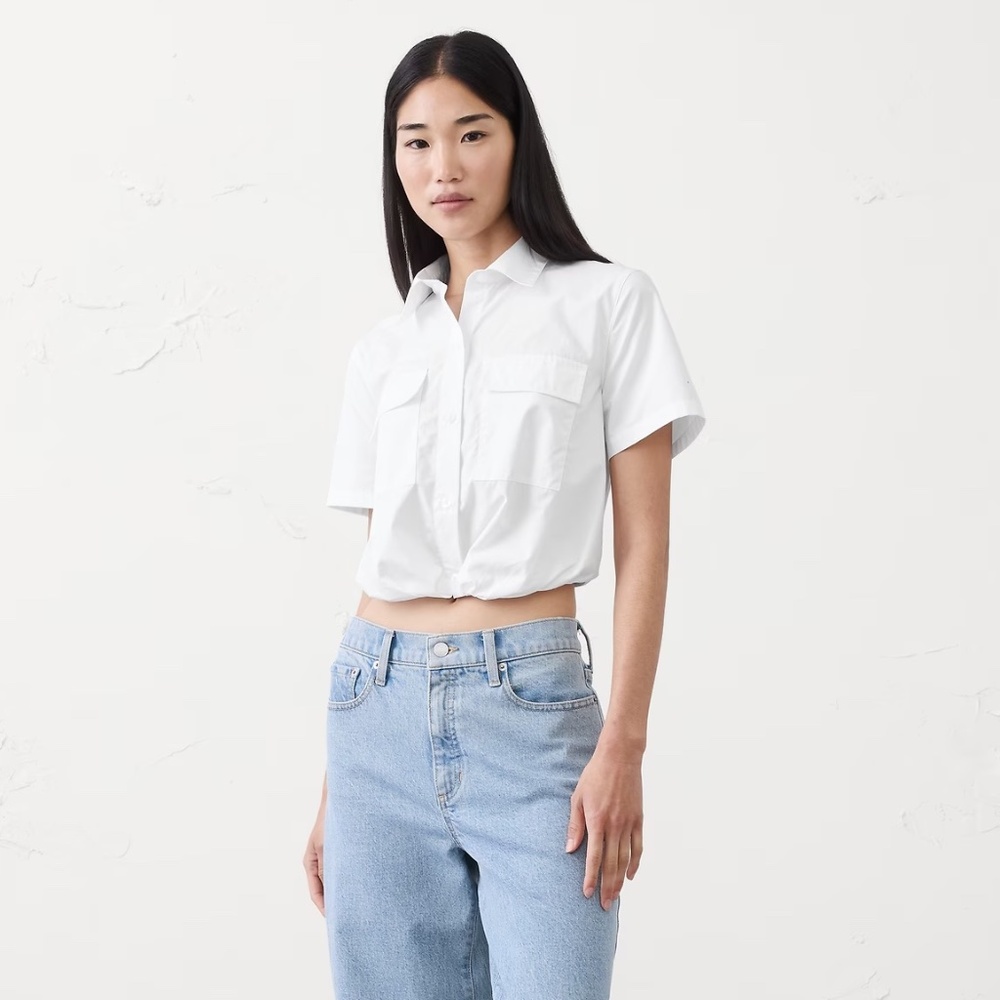 NWT Banana Republic Pocketed Cropped Shirt in White